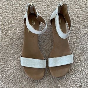 Aero soles wedges sandal